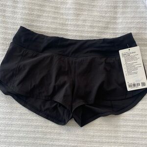 Lululemon LR Speed Up Shorts 2.5 Size 6